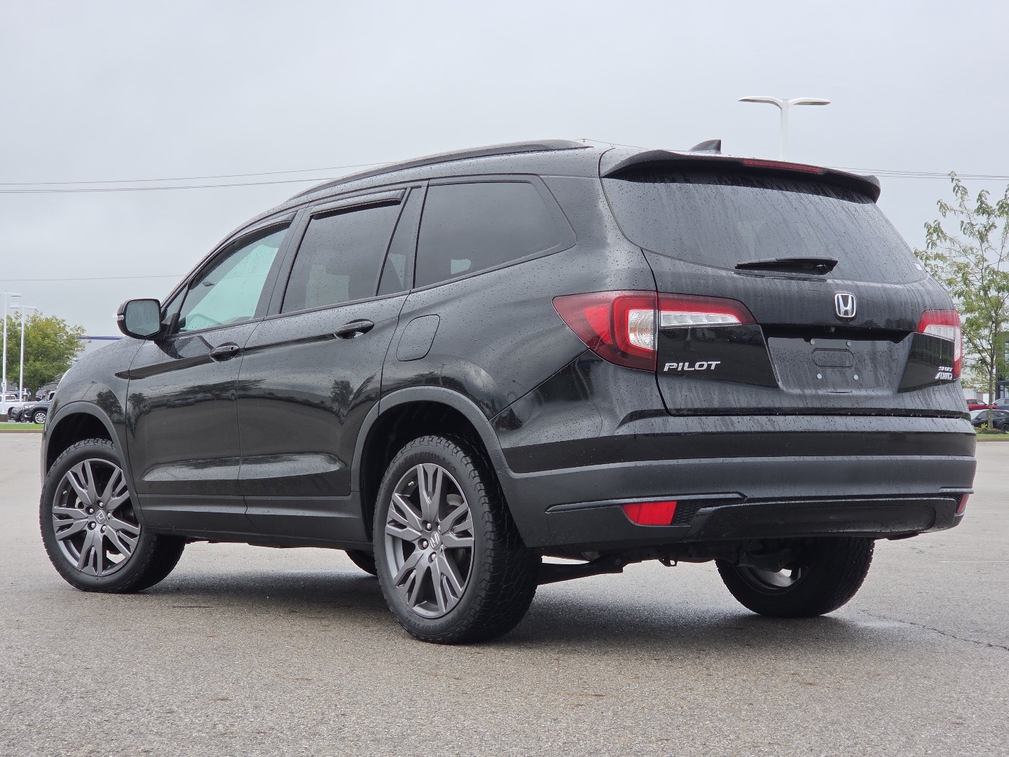 Used 2022 Honda Pilot Sport image 16