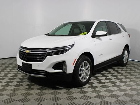 Used 2022 Chevrolet Equinox LT image 10