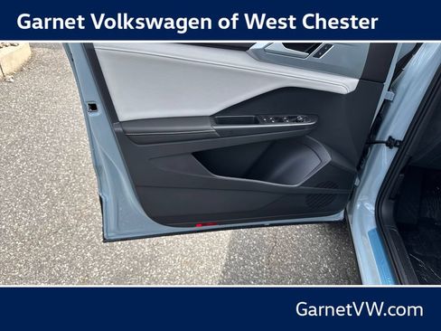 New 2026 Volkswagen Taos SE AWD/4WD image 10
