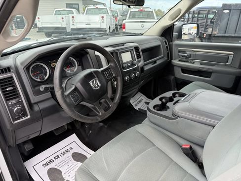 Used 2017 RAM 1500 Tradesman w/ Power & Remote Entry Group RWD image 14