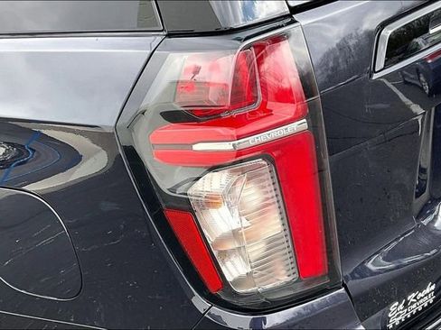 Certified 2023 Chevrolet Suburban RST AWD/4WD image 23