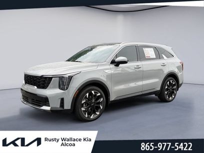 Used 2024 Kia Sorento EX w/ Panoramic Sunroof Package