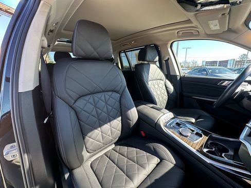 Certified 2023 BMW X7 xDrive40i w/ Premium Package image 35