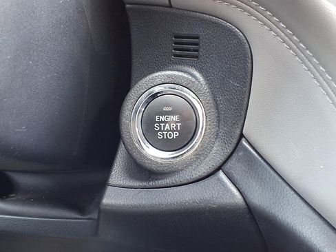 Used 2021 Subaru Outback Limited XT image 13