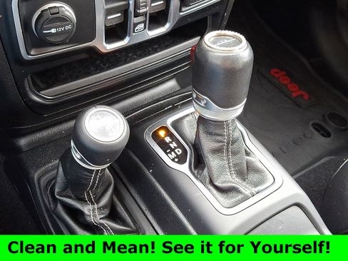 Used 2020 Jeep Gladiator Overland image 16