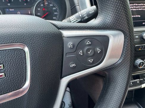 Certified 2022 GMC Terrain SLE w/ Driver Convenience Package FWD image 20