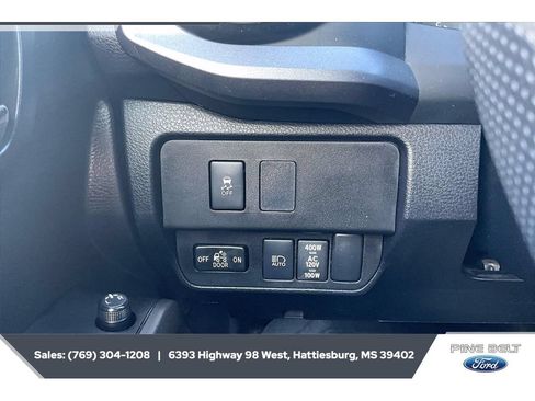 Used 2023 Toyota Tacoma TRD Off-Road w/ Technology Package AWD/4WD image 22