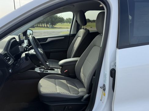 Used 2022 Ford Escape SE w/ SE Sport Appearance Package AWD/4WD image 18