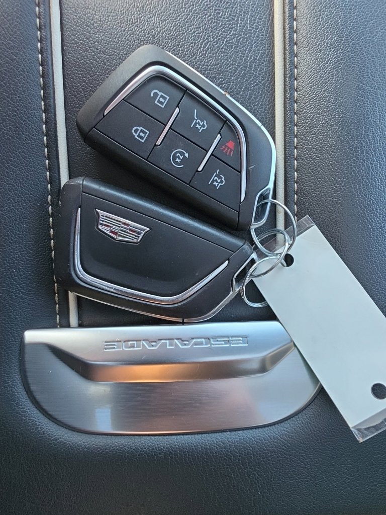Used 2022 Cadillac Escalade Sport AWD/4WD image 24