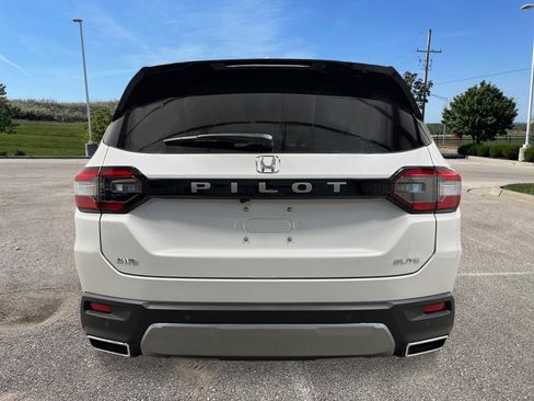 New 2026 Honda Pilot Elite image 5
