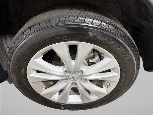 Used 2015 Toyota RAV4 Limited AWD/4WD image 22