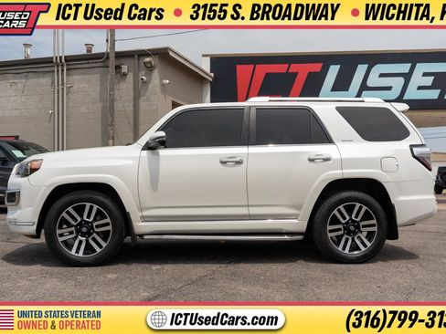 Used 2015 Toyota 4Runner Limited AWD/4WD image 2