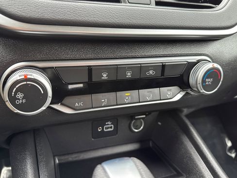 Used 2023 Nissan Altima 2.5 S image 19