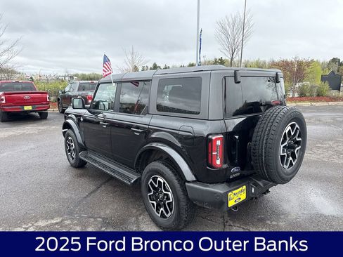 Used 2025 Ford Bronco Outer Banks AWD/4WD image 9