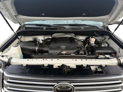 Used 2020 Toyota Tundra Limited image 16