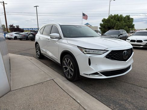 Certified 2023 Acura MDX FWD w/ Technology Package image 5