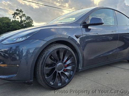 Used 2021 Tesla Model Y Performance AWD/4WD image 1