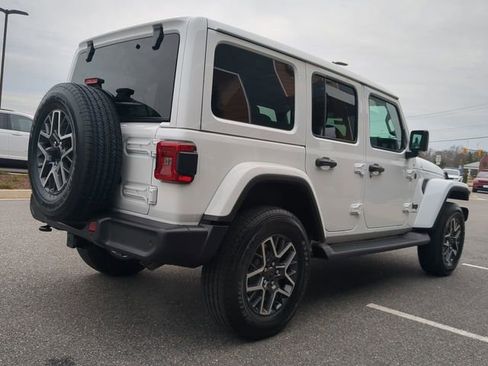 New 2026 Jeep Wrangler Sahara image 4