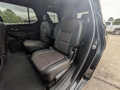Used 2023 Chevrolet Traverse High Country w/ LPO, Floor Liner Package image 9