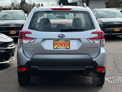 Used 2021 Subaru Forester image 5