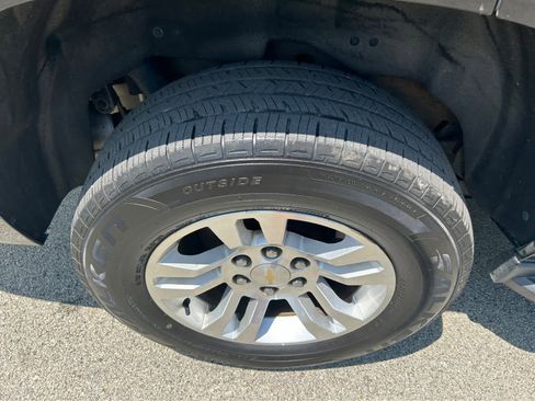 Used 2018 Chevrolet Tahoe LT image 35