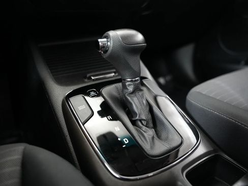 Used 2018 Kia Forte LX w/ LX Popular Package image 31