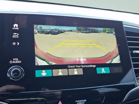 Used 2022 Honda Passport Elite image 11