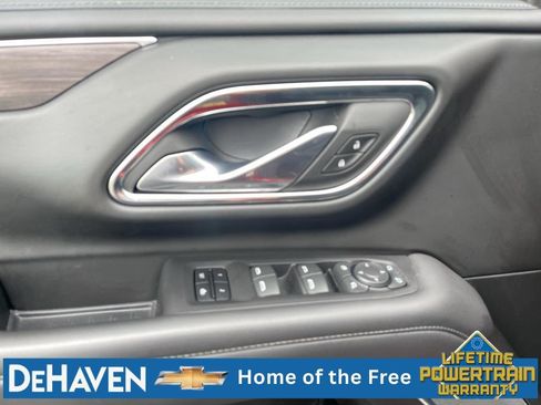 Used 2024 Chevrolet Tahoe LT w/ Luxury Package AWD/4WD image 23