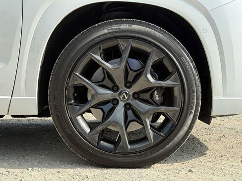 Certified 2024 Lexus TX 500h AWD w/ Technology Package image 4