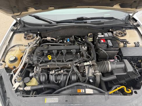 Used 2006 Mercury Milan Premier FWD image 9