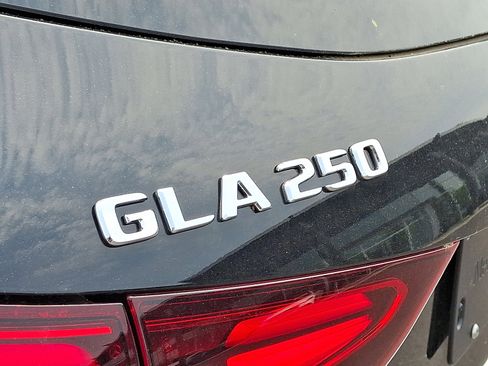 New 2025 Mercedes-Benz GLA 250 4MATIC image 20