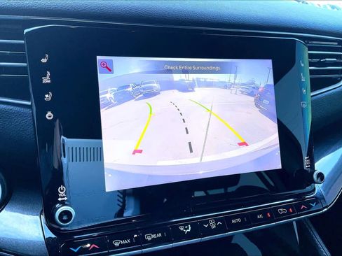 Used 2023 Jeep Wagoneer 2WD image 26