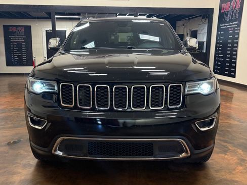 Used 2019 Jeep Grand Cherokee Limited w/ Luxury Group II RWD image 4