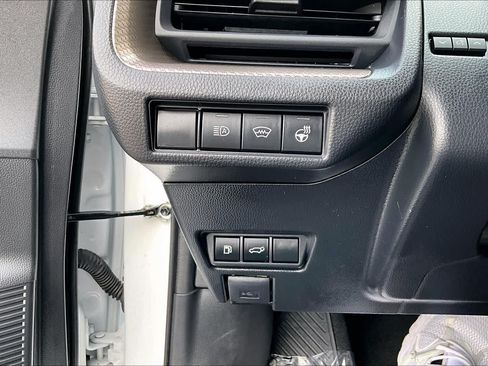 Used 2024 Toyota Prius Limited FWD image 32