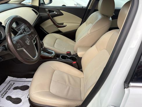 Used 2013 Buick Verano FWD image 7