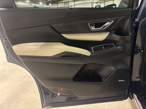 Used 2023 Subaru Ascent Limited w/ Technology Package image 12