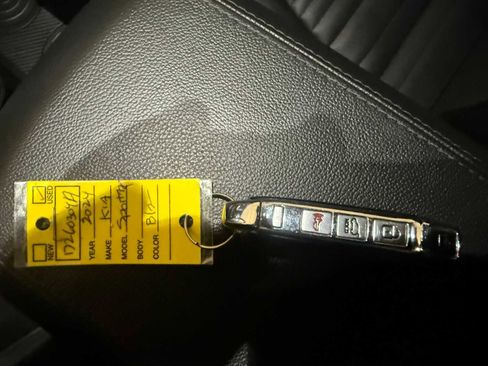 Used 2024 Kia Sportage SX image 40