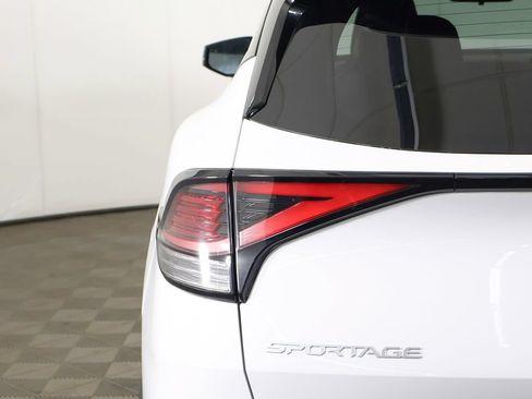 Certified 2024 Kia Sportage X-Line AWD/4WD image 15