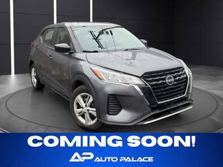 Used 2023 Nissan Kicks S video 1