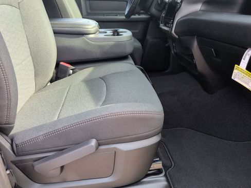 New 2026 RAM 2500 Tradesman AWD/4WD image 21