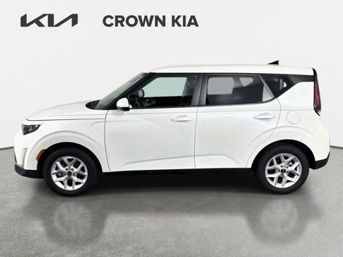 Certified 2024 Kia Soul LX w/ Option Group 015 FWD image 8
