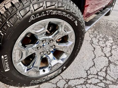 Used 2019 RAM 1500 Big Horn AWD/4WD image 8