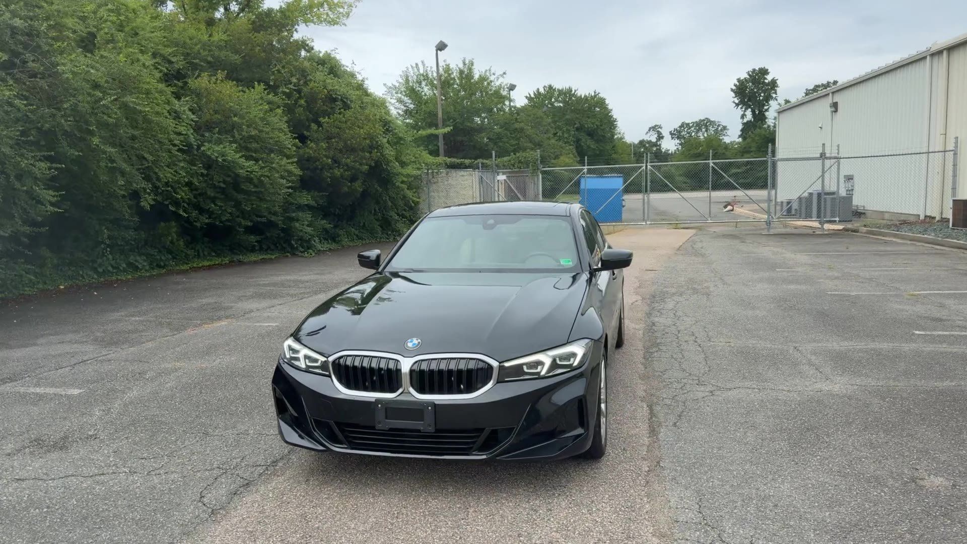 Used 2023 BMW 330i xDrive Sedan w/ Driving Assistance Package AWD/4WD image 5
