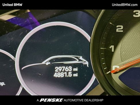 Used 2022 Porsche Cayenne image 7