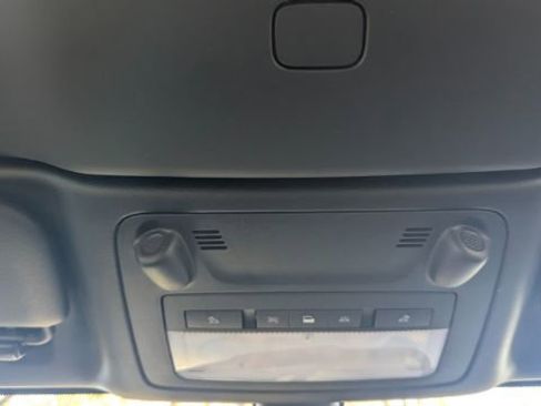 Used 2017 Buick Cascada Premium image 36