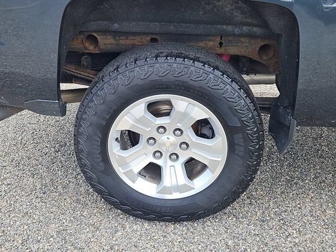 Certified 2019 Chevrolet Silverado 1500 LT w/ All Star Edition AWD/4WD image 9