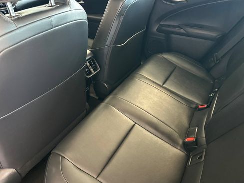 Certified 2024 Lexus UX 250h FWD image 9
