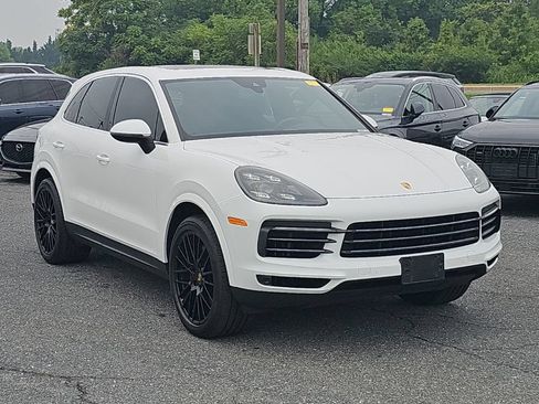 Used 2020 Porsche Cayenne AWD/4WD image 1