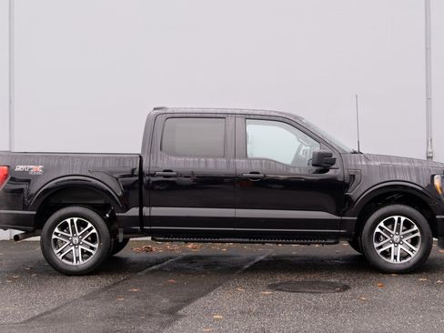 Used 2023 Ford F150 XL w/ Trailer Tow Package image 23