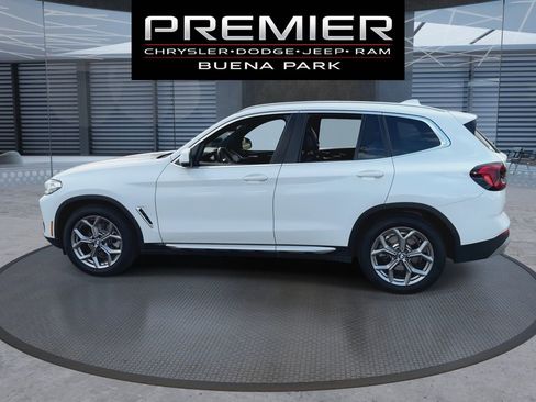 Used 2024 BMW X3 xDrive30i w/ Premium Essential Package image 5